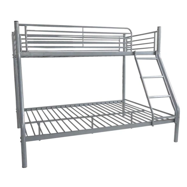 Double metal bunk bed with a 140 x 190 and a 90 x 190 bed. Sleeps 3. Comes with ladder and fall protection.