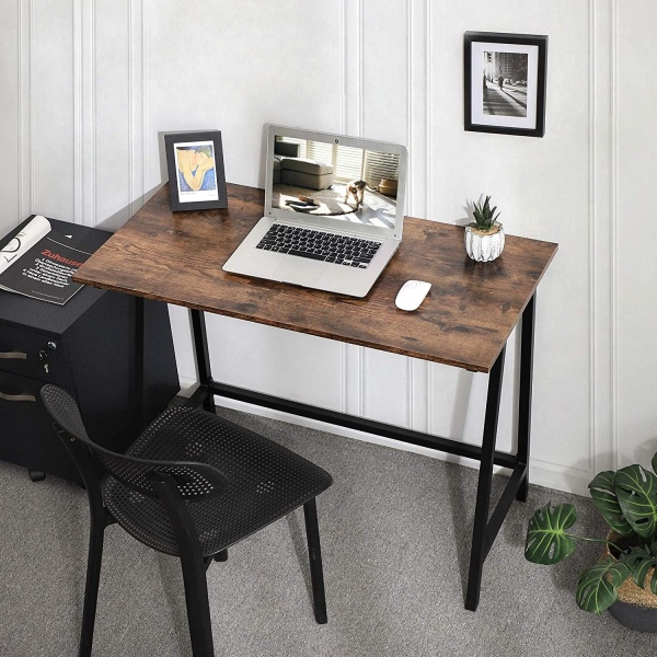 indsutrial style desk